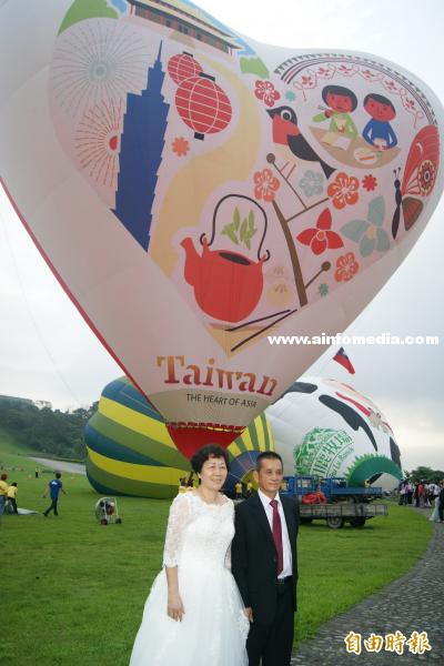 [新聞] 熱氣球婚禮 佳偶自由飛
