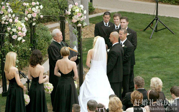 [新聞] 婚禮計劃基礎課：一定要避免的10大婚禮計劃錯誤